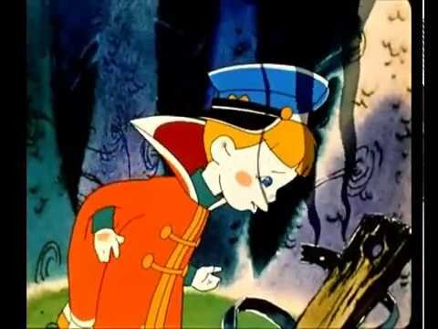 Это что это? Чёрное... Пирожки?
