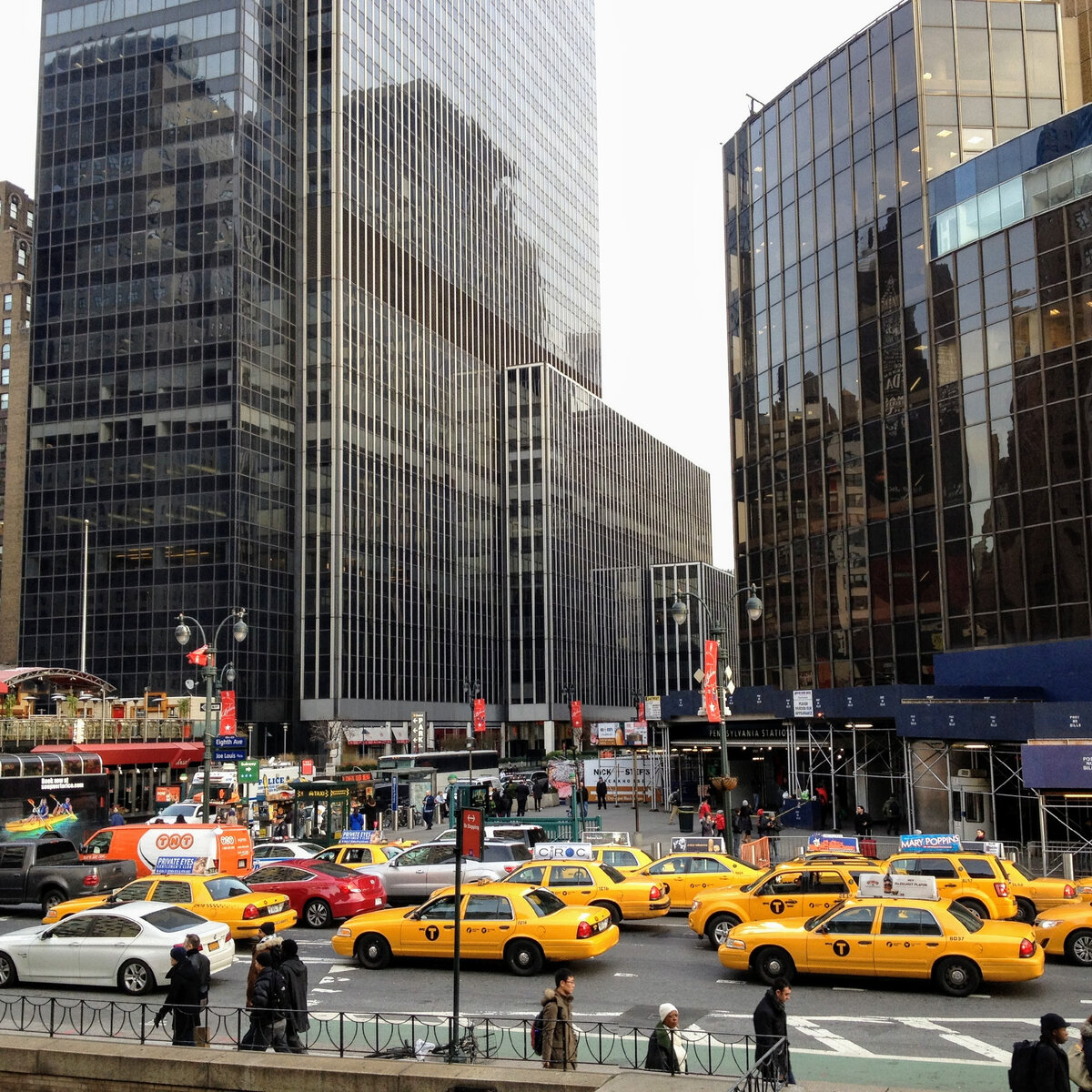 Сделать миллион фотографий ✅