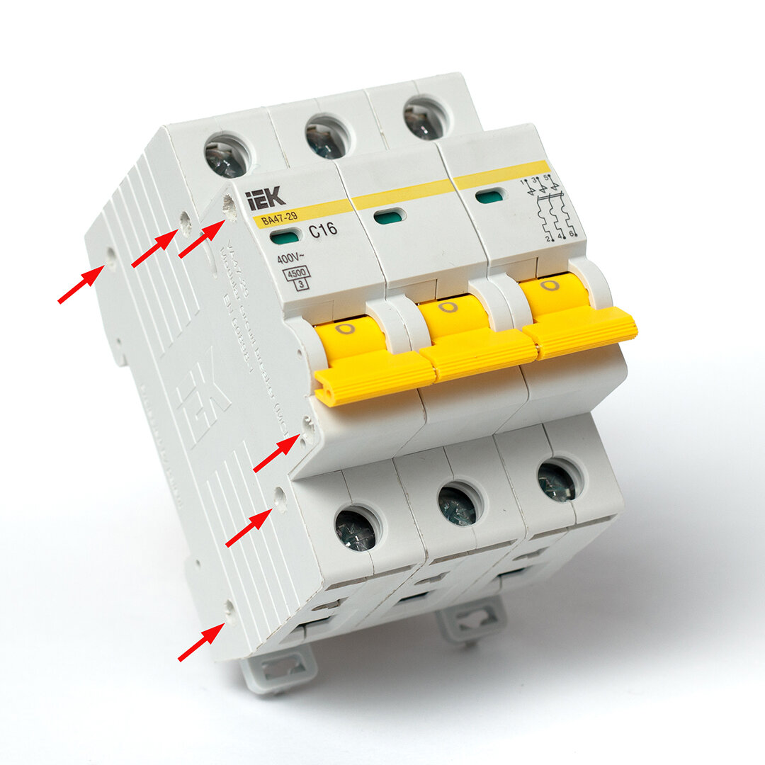 Можно ли заменить трёхполюсный автомат на 3 однополюсных? | IEK GROUP | Дзен