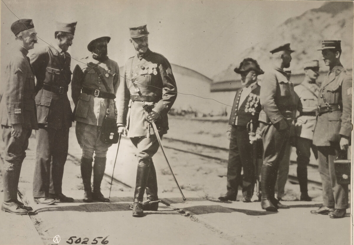 Высадка французских войск. Офицеры союзников, 1918 г. 