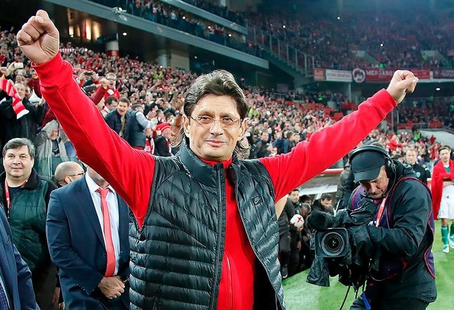 Это встатие