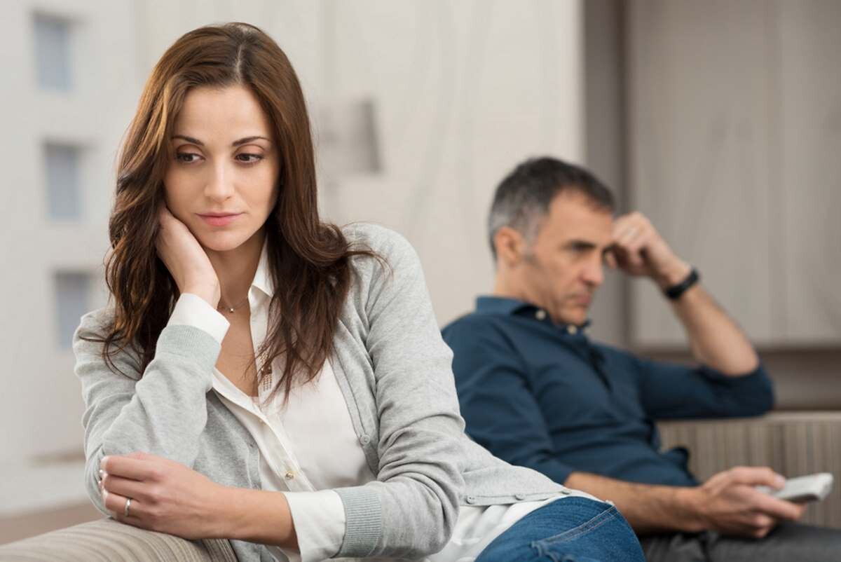 Мировая статистика гласит, что женщины чаще становятся инициаторами разводов, тогда как мужчин в этих браках всё устраивает.