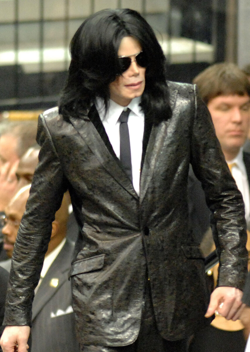 25 шокирующих доказательств, которые заставят вас поверить, что Майкл Джексон жив