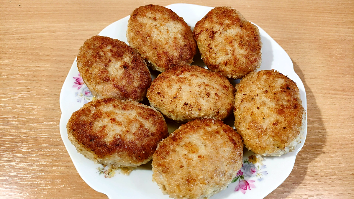 Картофельные зразы с шампиньонами и луком