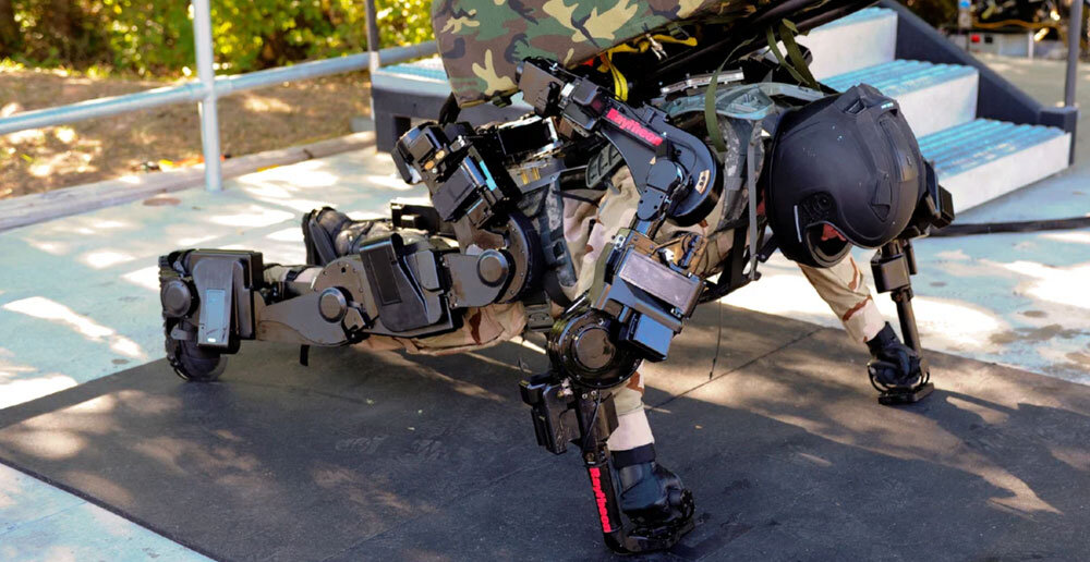 Экзоскелет xos. Экзоскелет wear 2z. Xos. Xos. Экзоскелет саркос.