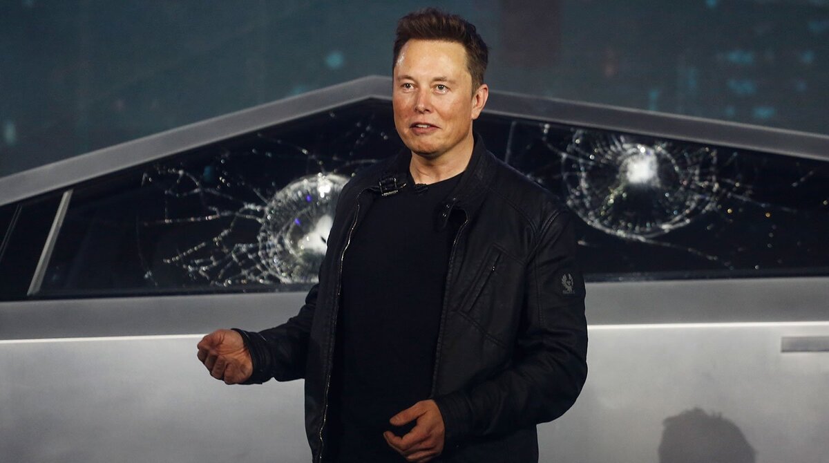Tesla заплатит Илону Маску