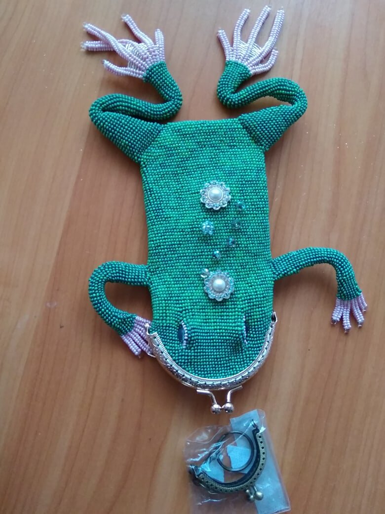 ротик закрыл