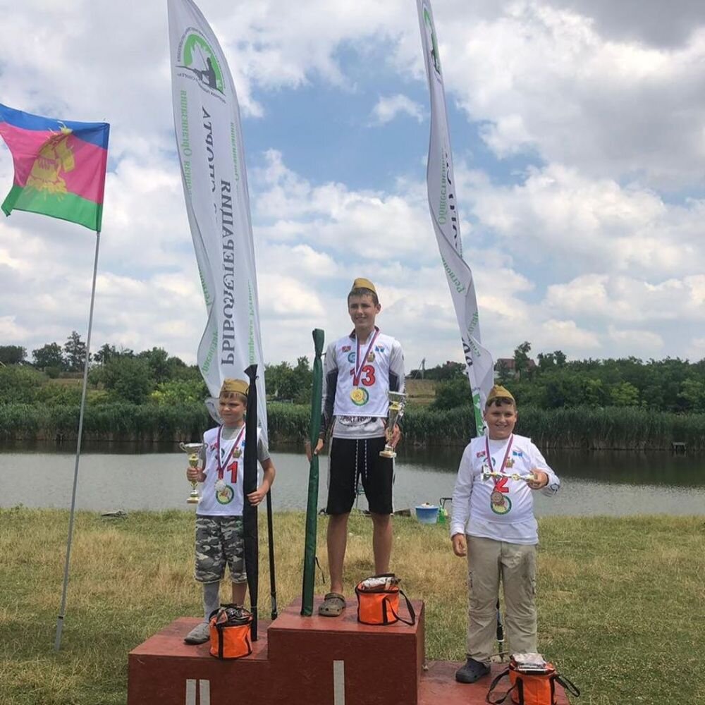 Счастливые победители