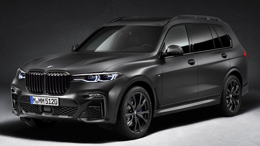 BMW X7 Dark Shadow Edition