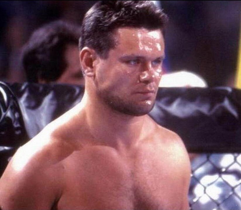 Олег Тактаров