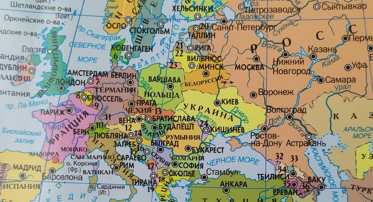 Украина на карте Европы.