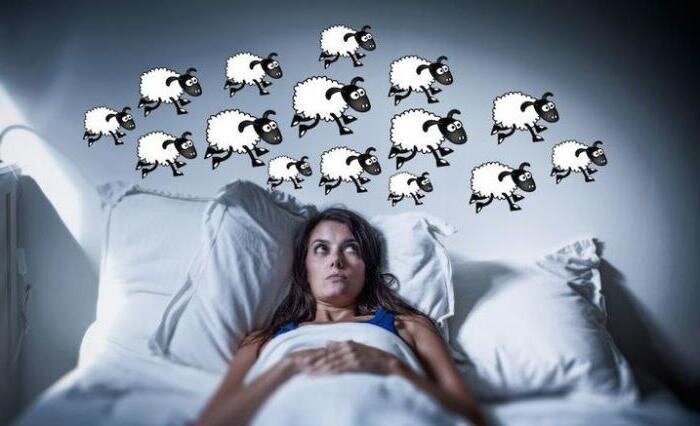 1.  Я не сплю. В среднем часа по три-четыре. Каша в голове жуткая. Так уже  дней пять. Похоже, что- то жрет ментал, тк не сплю, вычленить паганца не  выходит. Внутренний Диалог не останавливается во время засыпания. Когда  начинаю качать ресурс, чтобы зачистить, вообще сон не идёт.