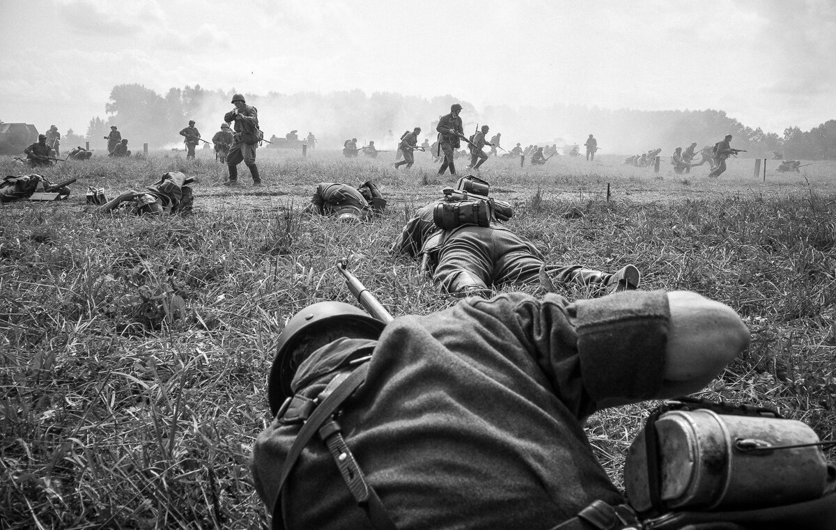 снится война