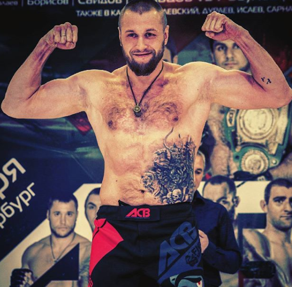 Илья Щеглов (8-2) Кемерово