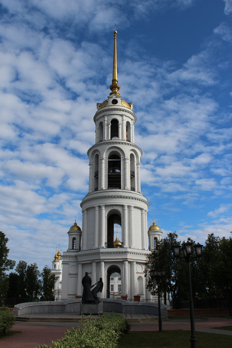 Колокольня Воскресенского собора. г. Шуя. Россия
