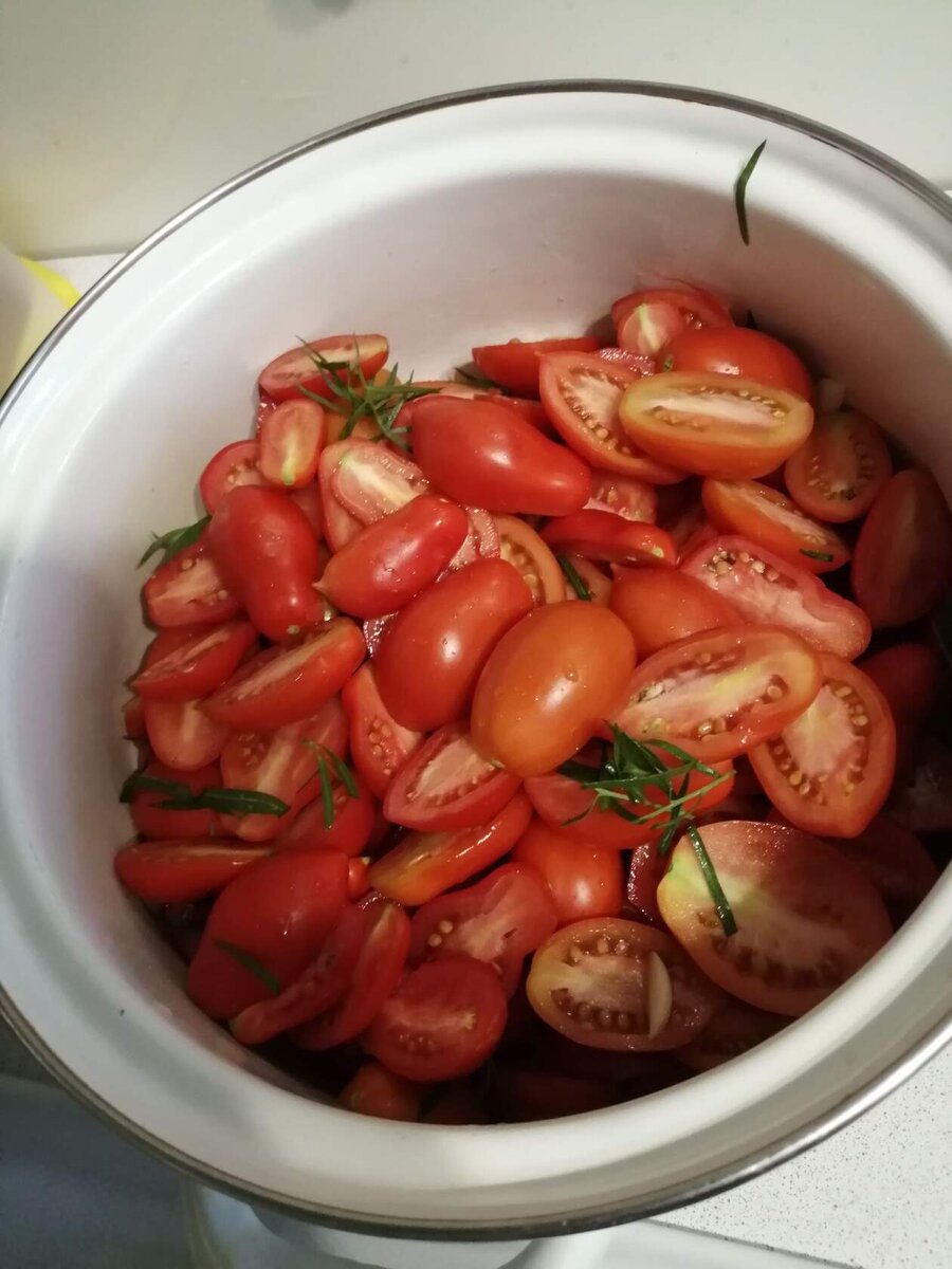 Вялила уже по другому, третьему рецепту! Зимой выберу самый вкусный