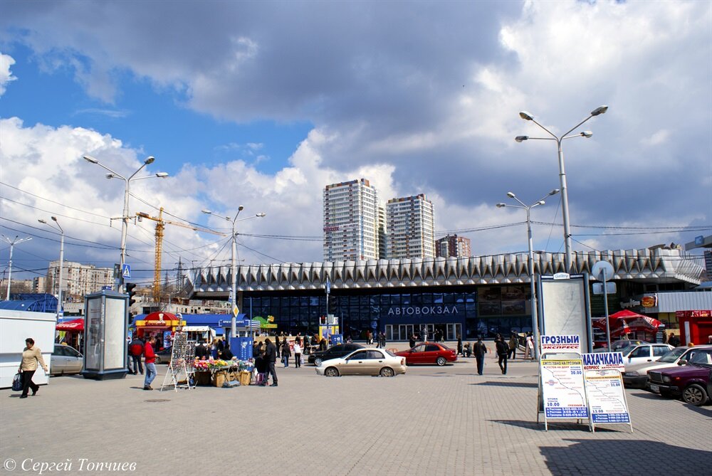 Фото площадь перед главным автовокзалом