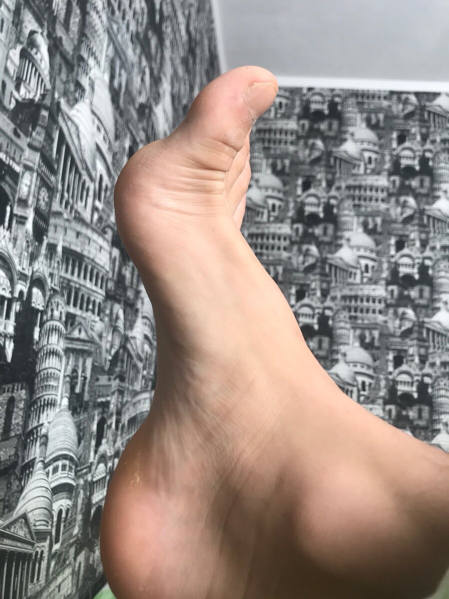 Правая нога 