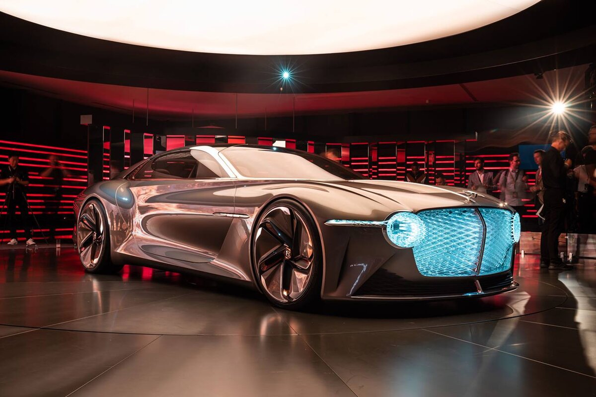Концепт Bentley EXP 100 GT, мощностью 1359 л.с. и запасом хода 700 км