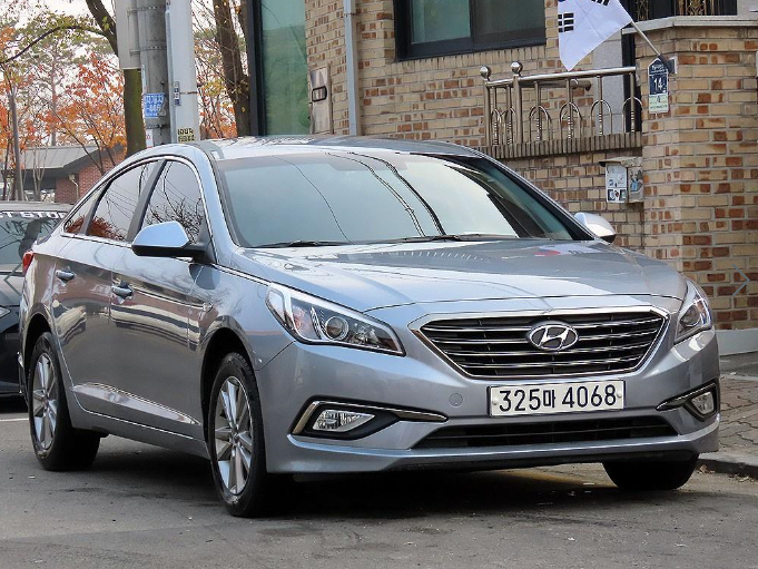 Hyundai LF Sonata LPi Smart