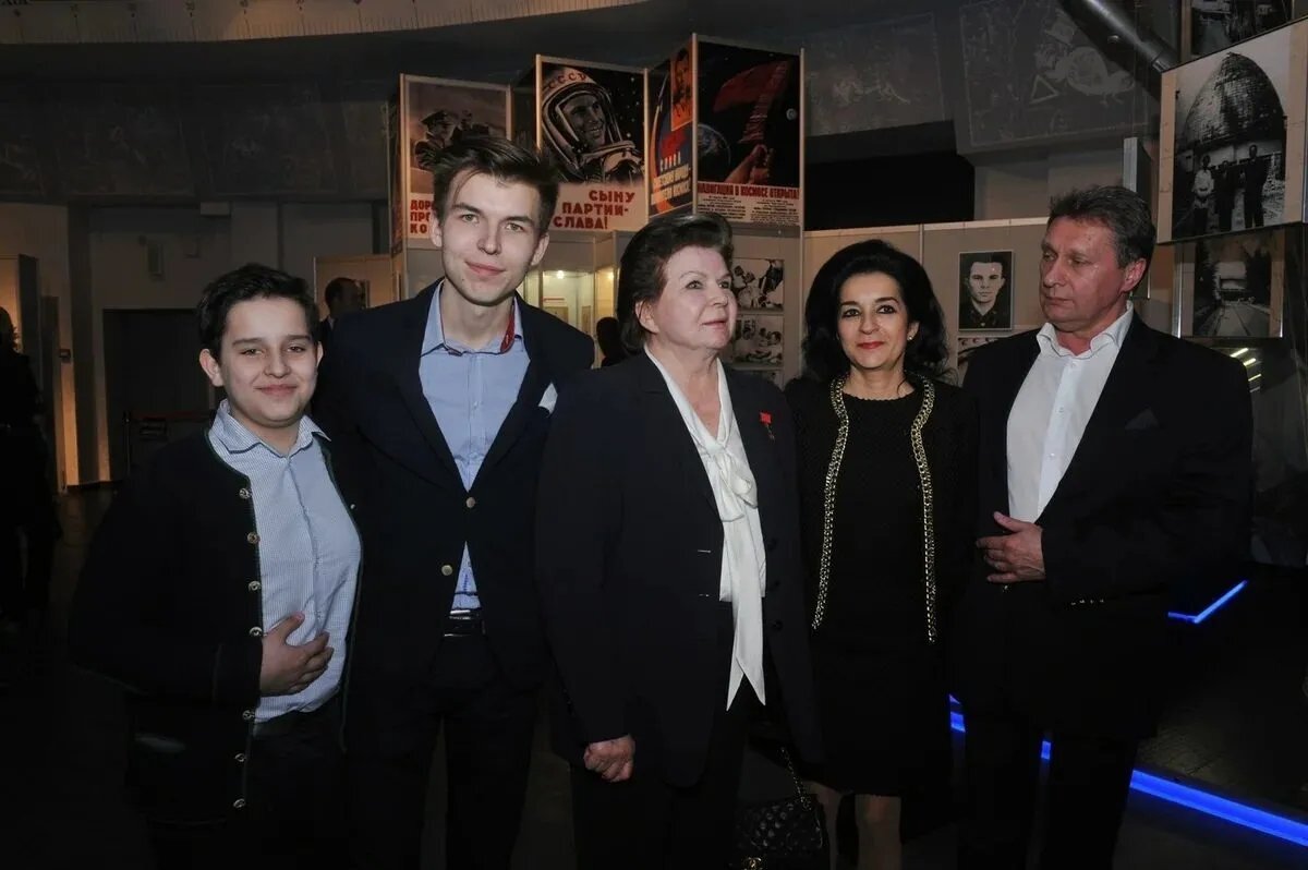 Валентина Терешкова заботится о дочери и внуках
