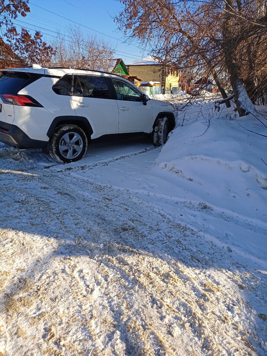 Заехал на "Робот-автомойку", машина "помылась" менее, чем за 5 минут ...