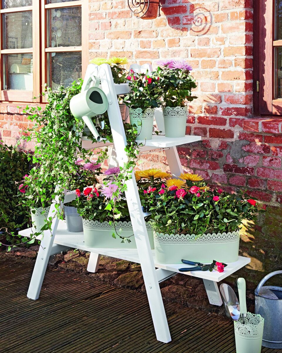 Оригинальная подставка для цветов