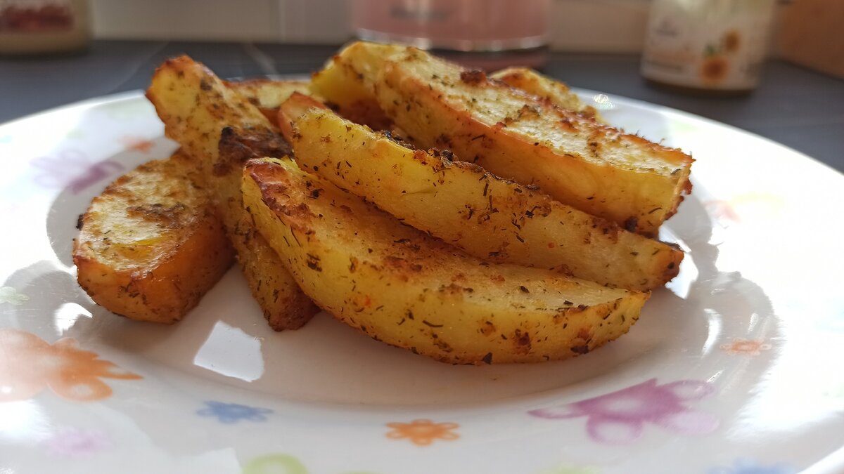 Картофель в духовке с хрустящей корочкой, рецепт