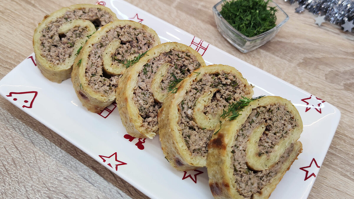 Картофельный рулет с фаршем