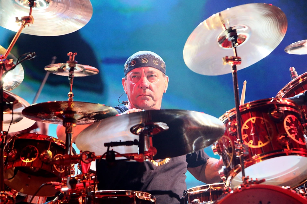 Neal smith drummer. Фамилии барабанщиков. Джон долмаян ударная установка. Фамилии барабанщиков. Фамилии барабанщиков.