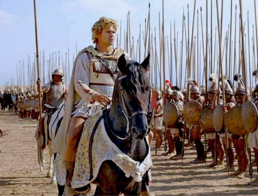 Колин Фаррел в роли Александра Македонского. Фрагмент фильма "Александр" 2004 г. (реж. Оливер Стоун).