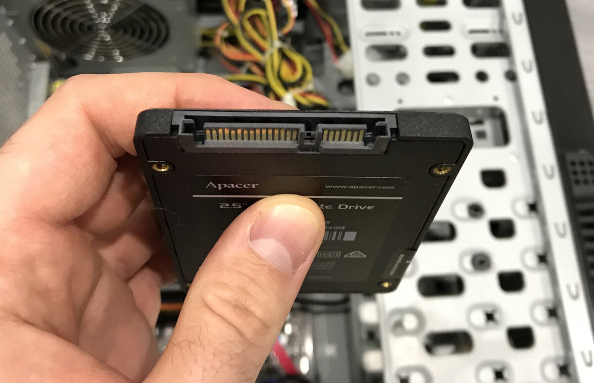 HOW TO iMac 27" (mid 2011) two SSDs in RAID 0 config + HDD MacRumors Forums