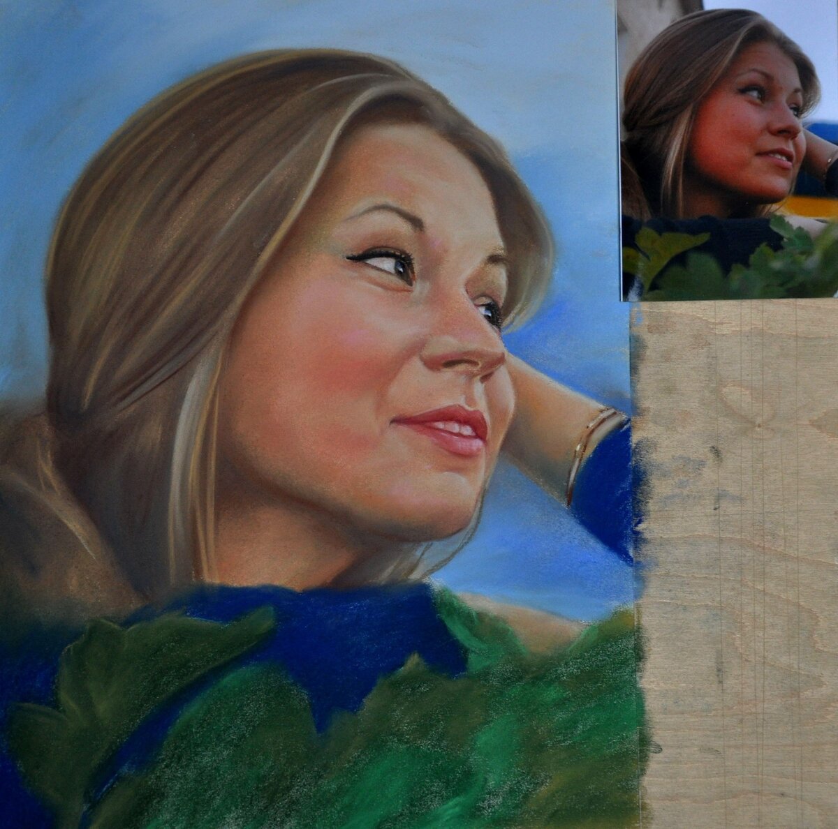 На фото: Работы Фархада Керимова.