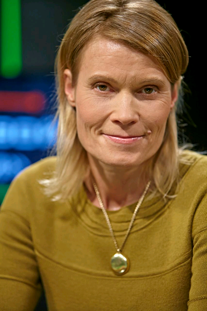 Наталья Молчанова родилась 8 мая 1962 