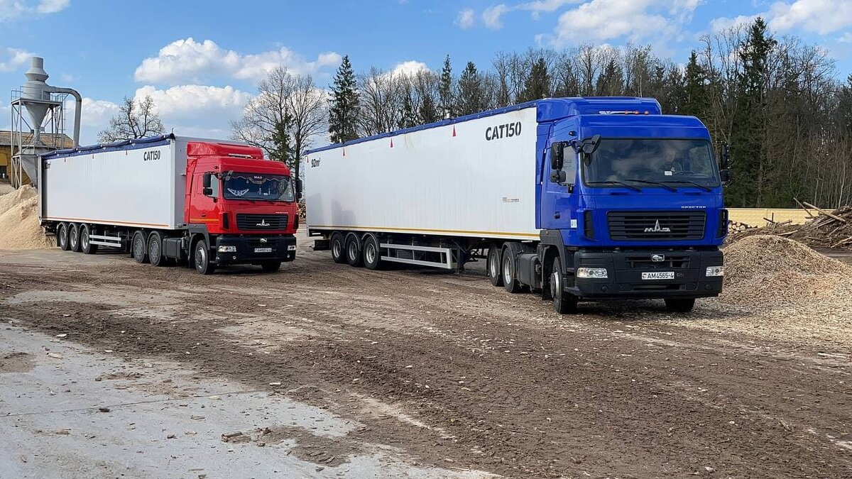 Полуприцепы с подвижным полом САТ150 в работе у клиента.