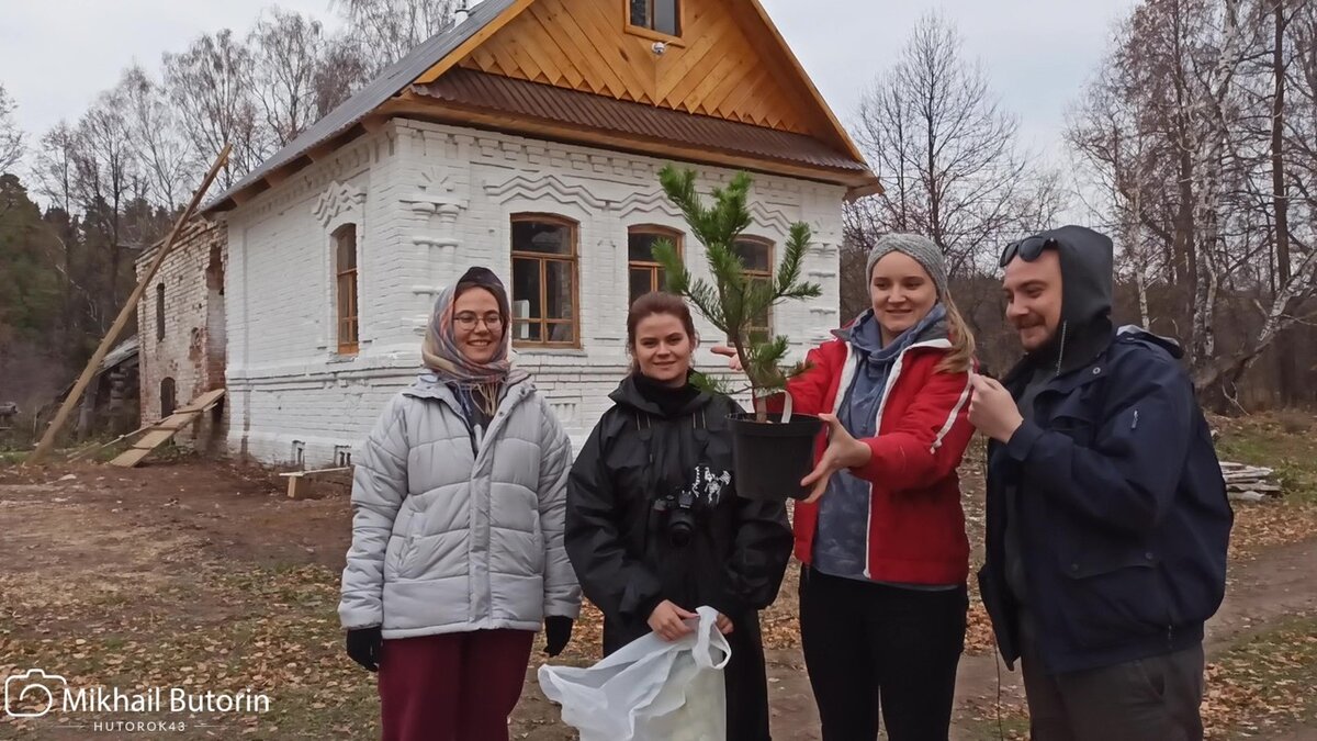 Вятский хутор последние новости. Дом прадеда вятский. Вятский хутор заброшенная деревня. Вятский хутор последние. Вятский хутор заброшенная деревня.