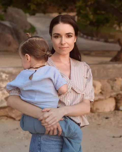 Ирена Понарошку с сыном
Фото: Instagram @irenaponaroshku