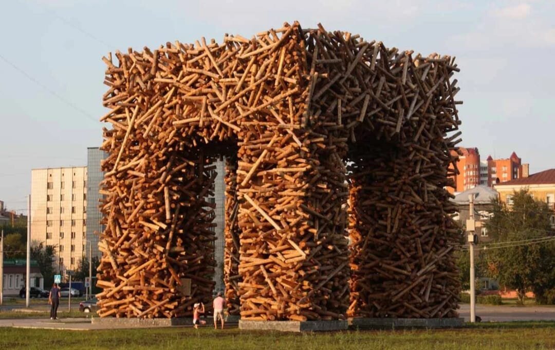 Буква п в перми из бревен фото
