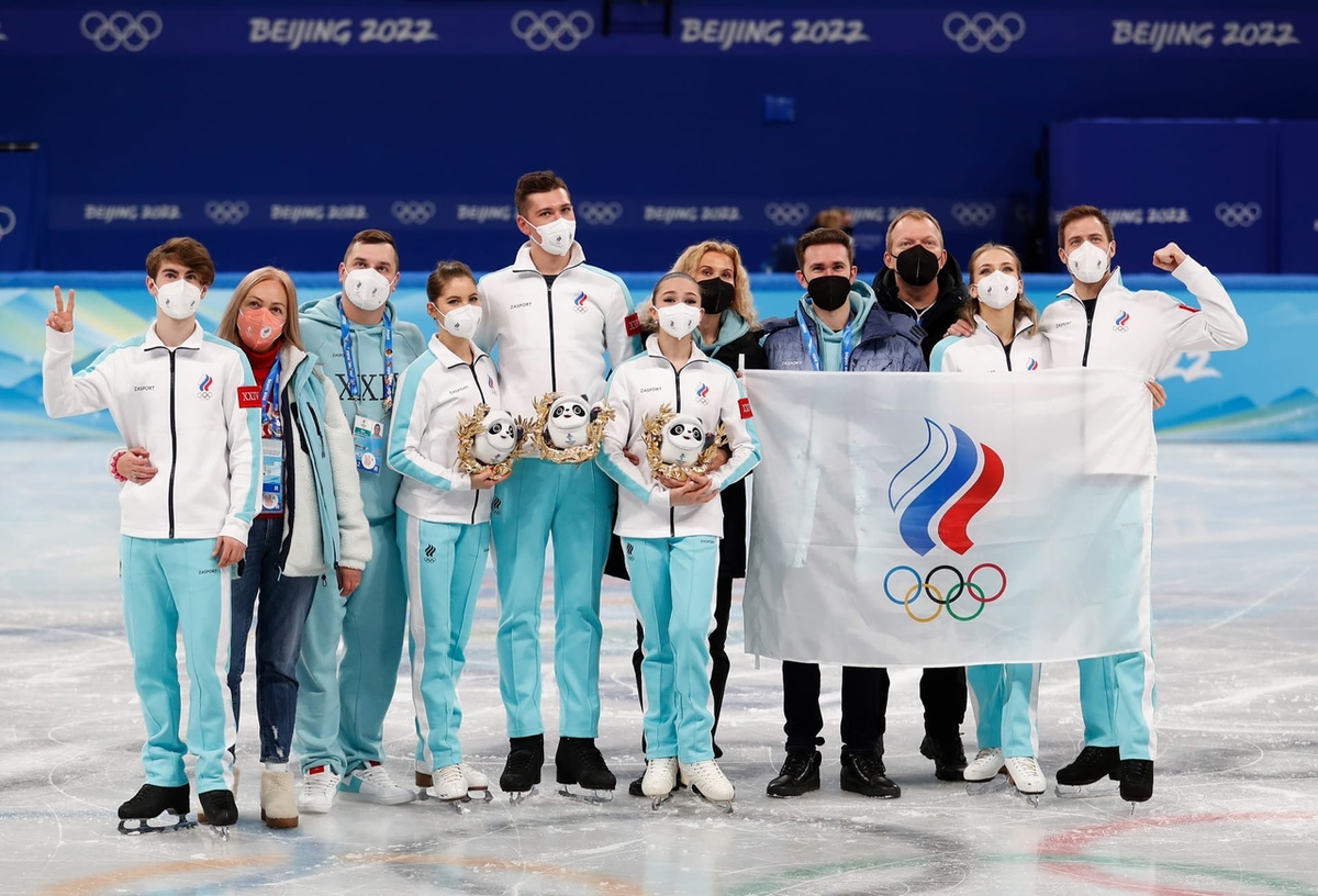 Олимпийские чемпионы по фигурному катанию в командном турнире в Пекине