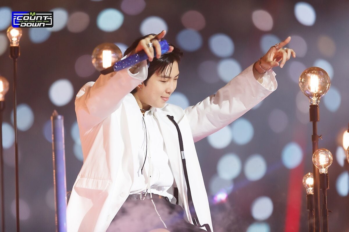 Бтс думайте. Бтс думайте. Бтс думайте. Бтс думайте. Bts yet to come.