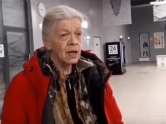     Хабаровская 70-летняя сестра милосердия отправилась в зону СВО на помощь раненым. ФОТО: ОНФ в Хабаровском крае