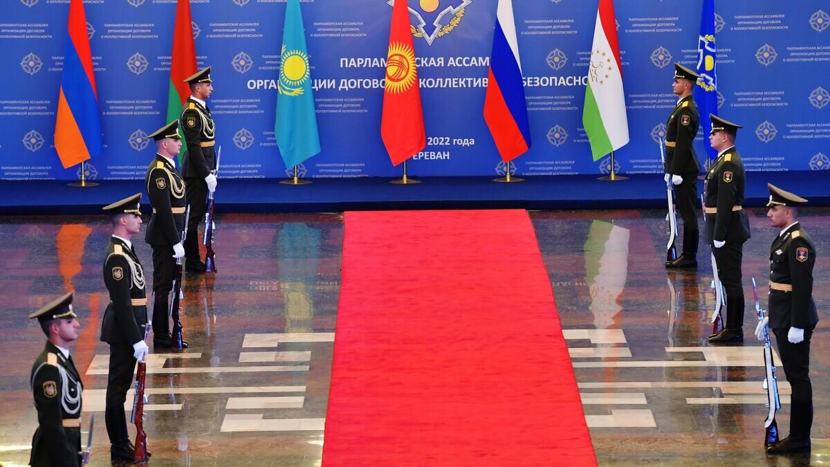    Заседание Совета Парламентской ассамблеи ОДКБ© РИА Новости / Асатур Есаянц