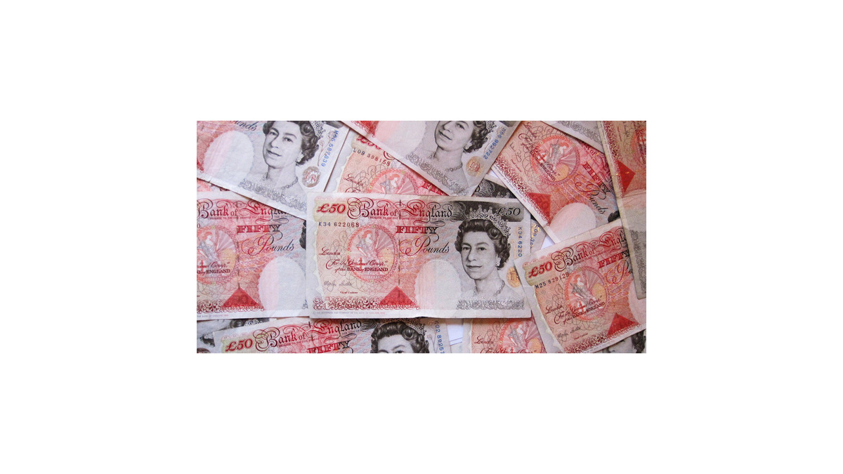    Фунт© flickr.com / Images_of_Money