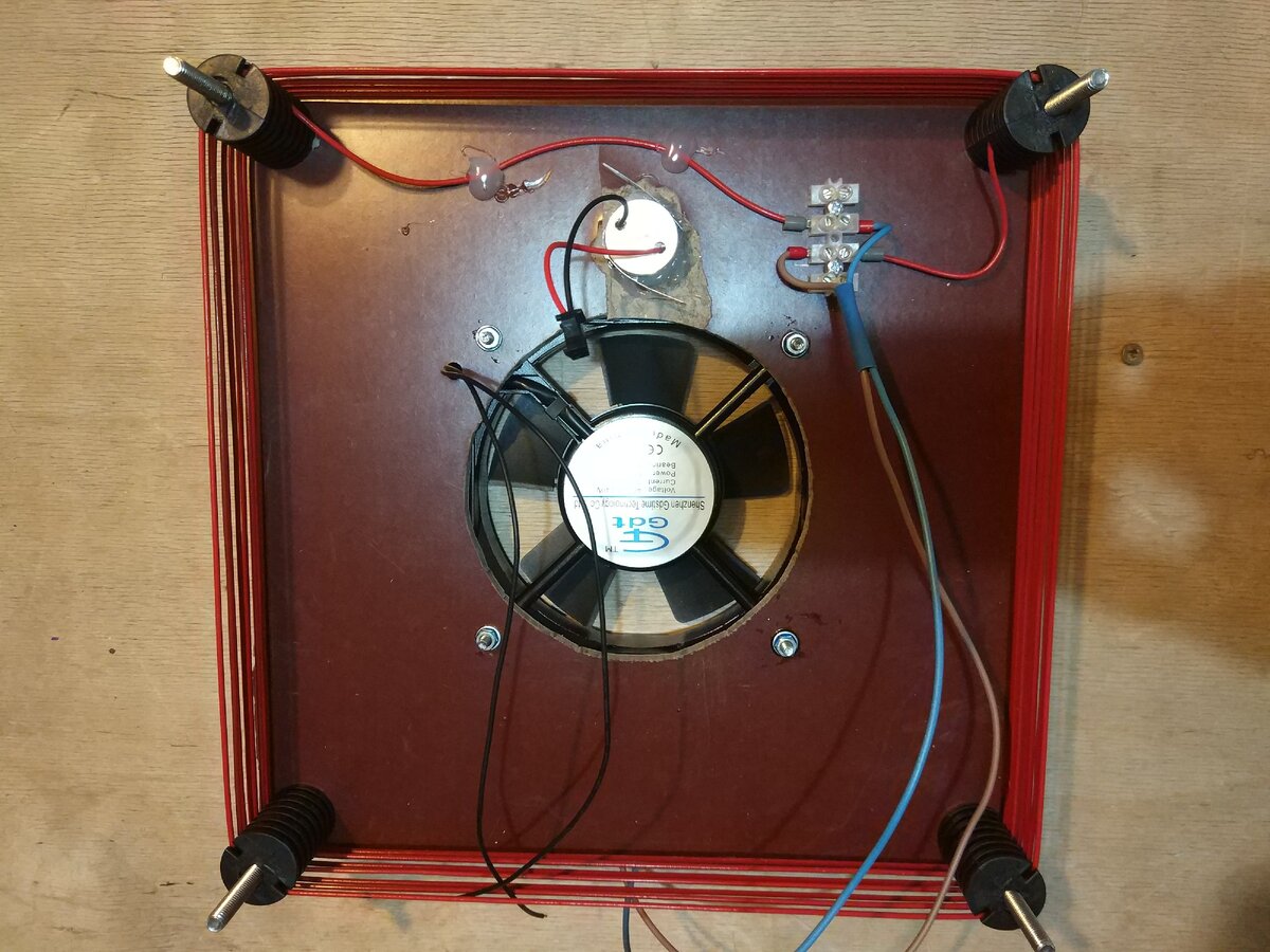 Терморегулятор для инкубатора Мечта - 1 ( вольт)