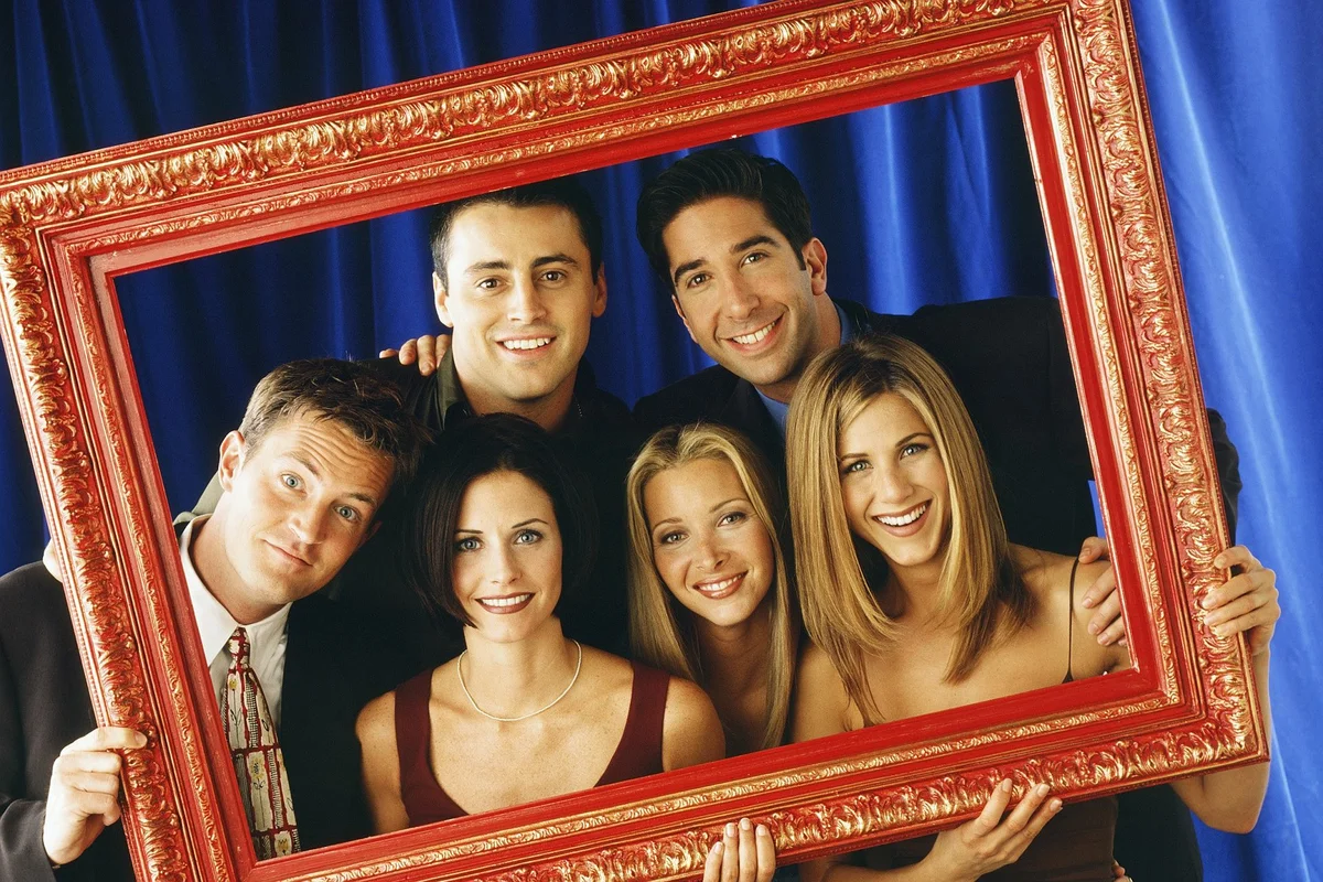 Главные герои сериала "Друзья".