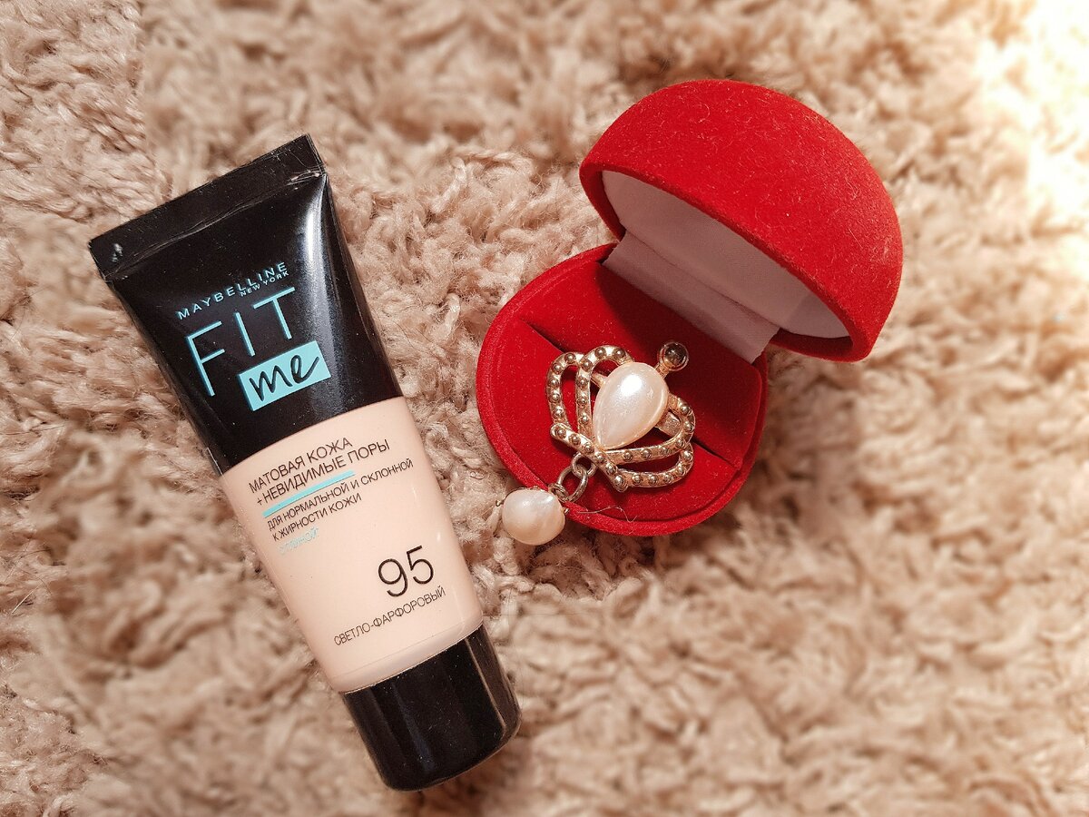 Тональный крем для лица "Fit Me", матирующий, скрывающий поры, 30 мл Maybelline New York