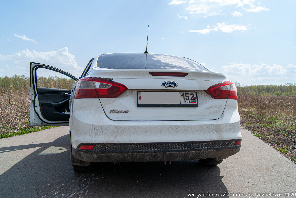 И еще расскажу, почему я всегда закрываю номера авто на своих фото...