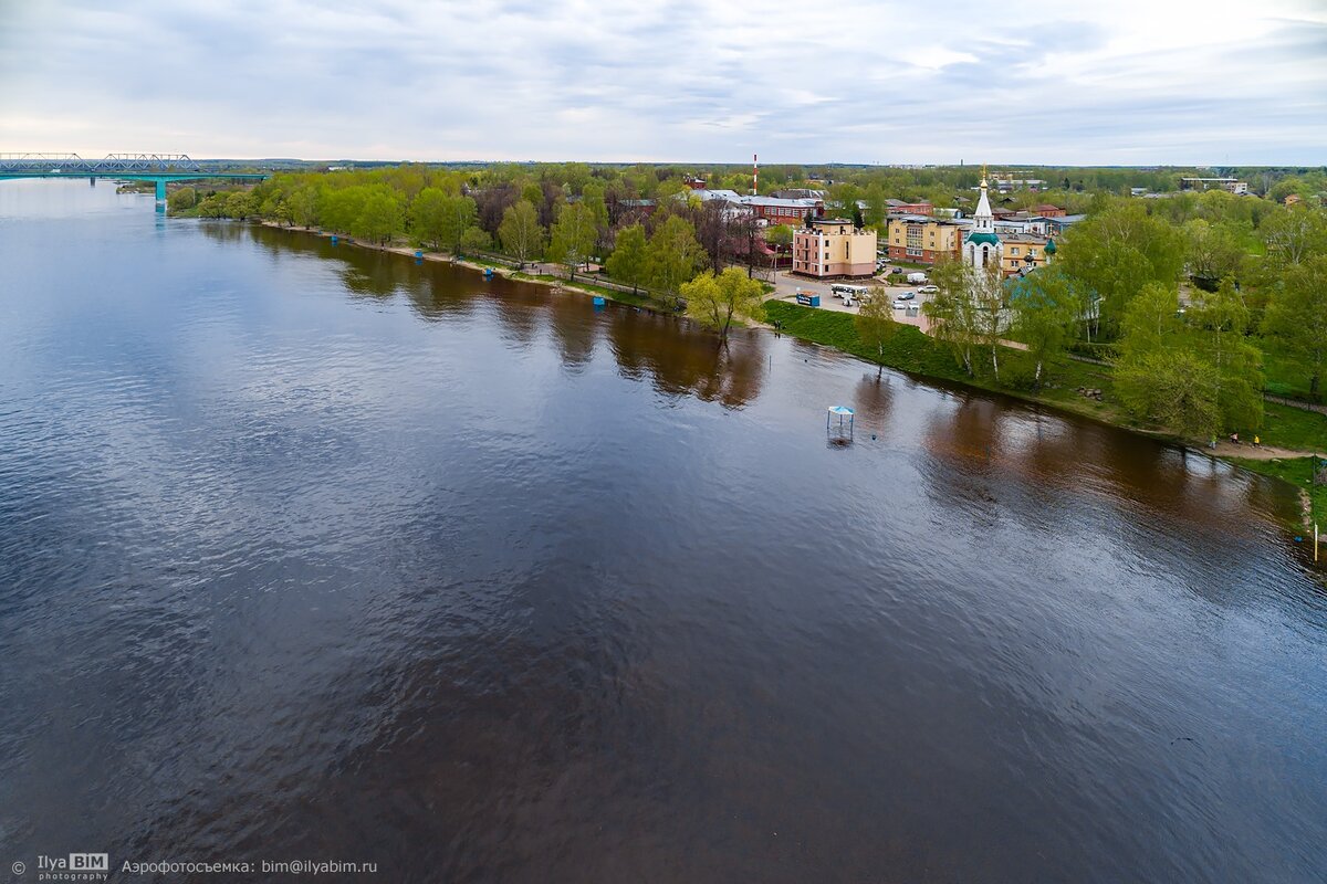 Ярославль. Тверицкий пляж под водой. Фото Ильи Бесхлебного
