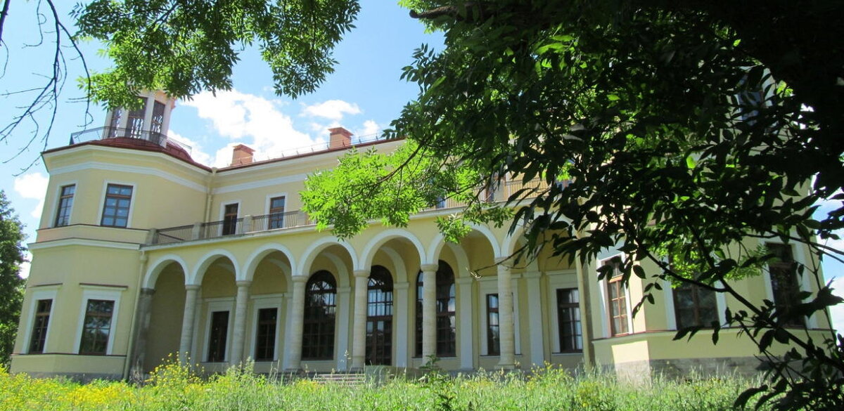 Усадьба Графская Славянка (Фото: Яндекс.Картинки)
