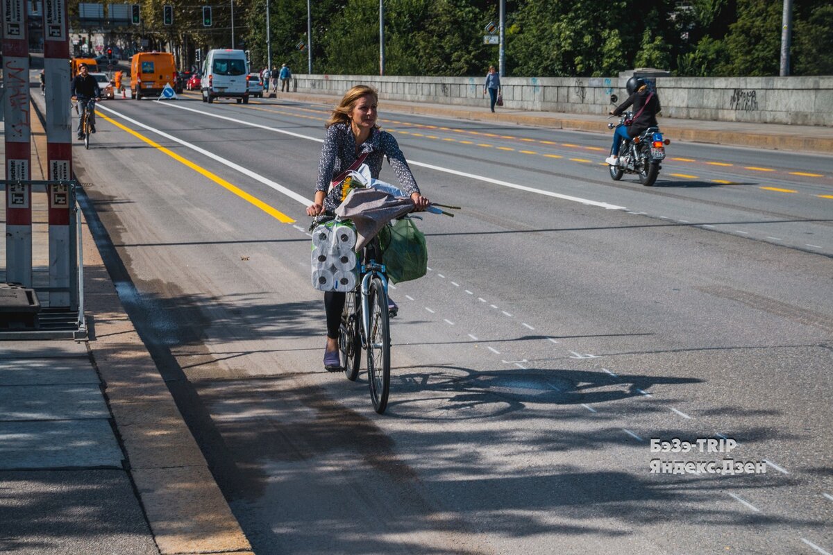 Женщины без юбок или унижение политиков - на что повлияли велосипеды в Швейцарии
